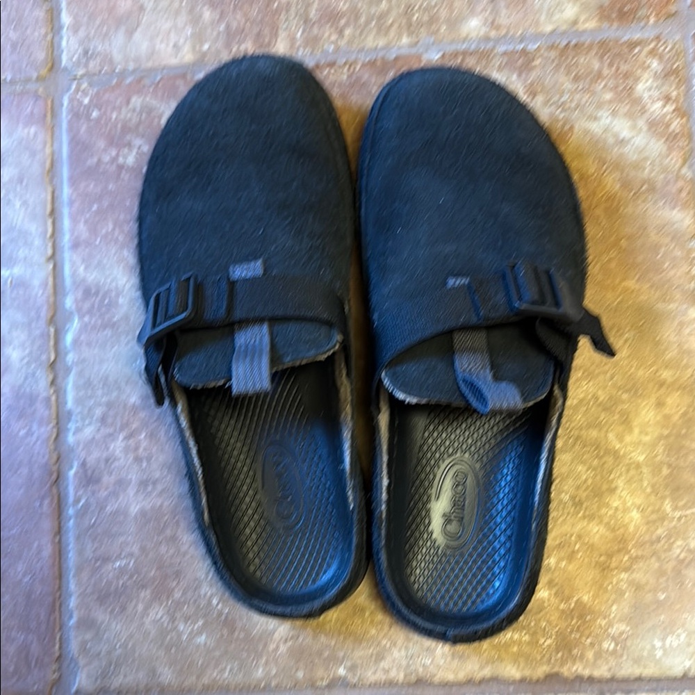 Chaco Black Textured Sole Sandals